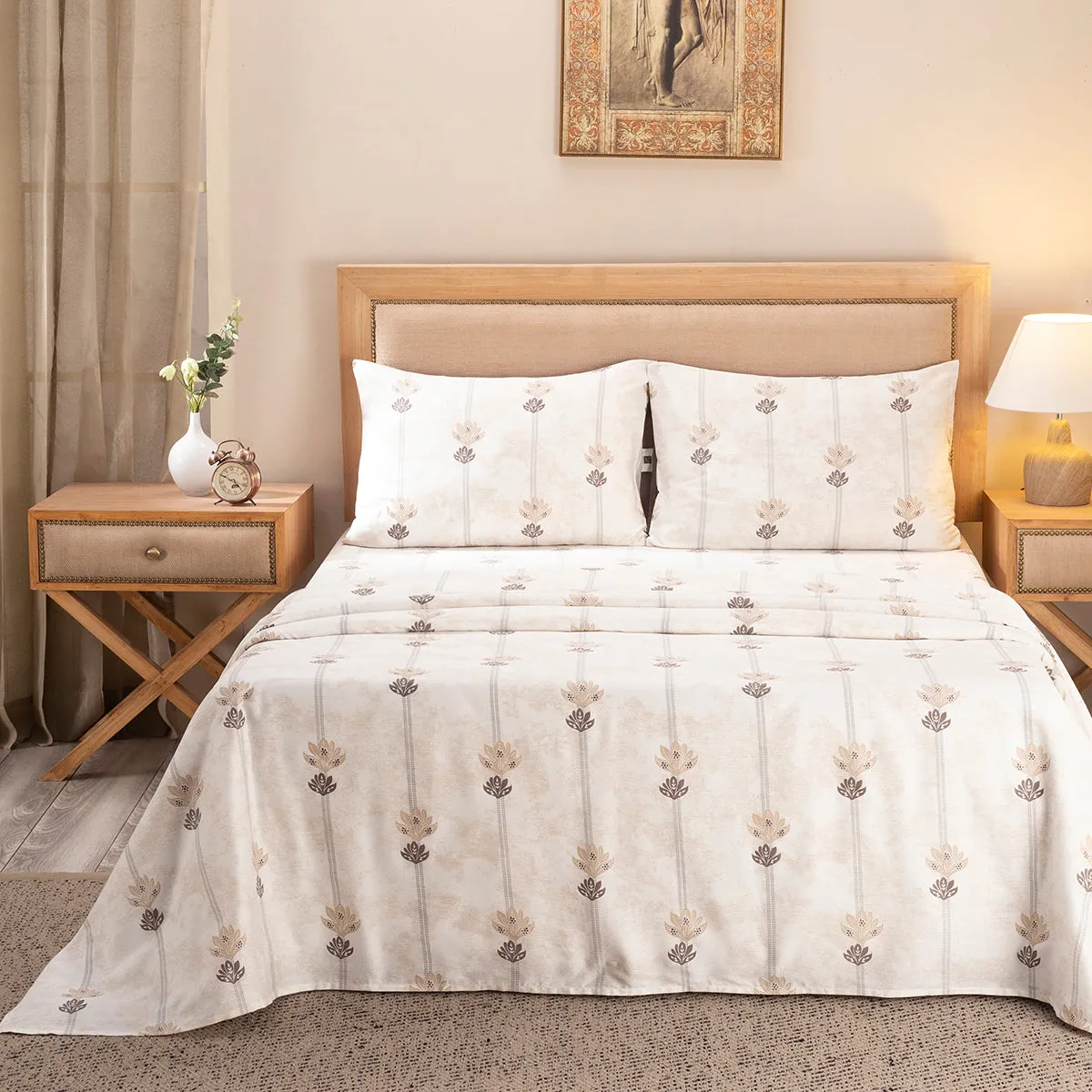 Nouveau Tradition Water Lily Neutral Bed Sheet