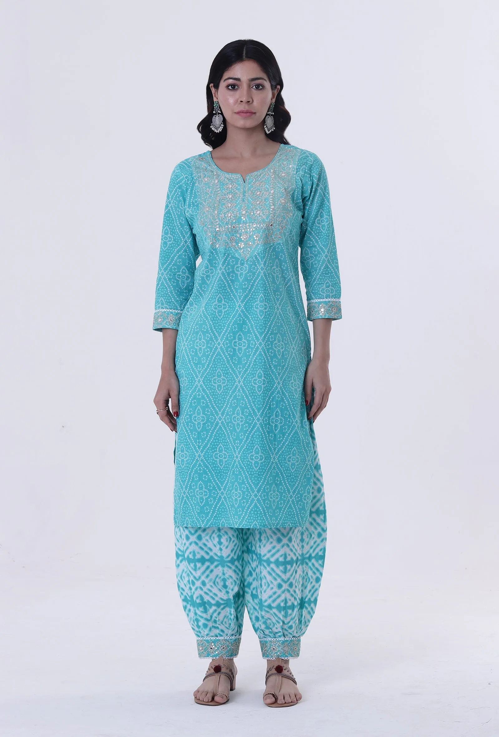 Set Of 2: Turquoise & White Cotton Block Printed Kurta & Pant