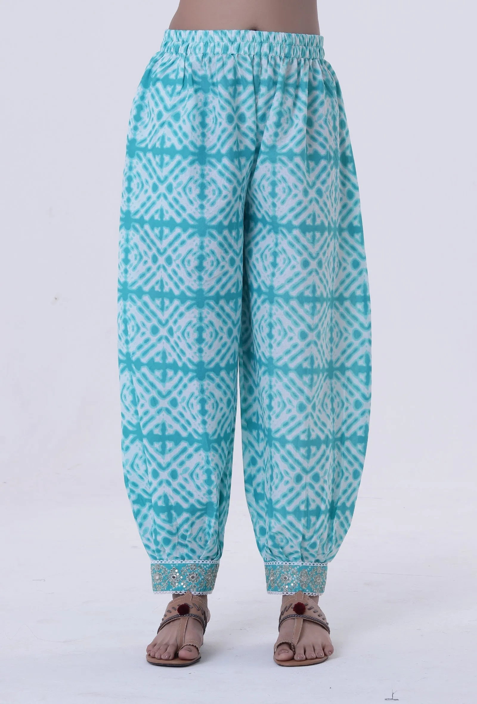 Set Of 2: Turquoise & White Cotton Block Printed Kurta & Pant