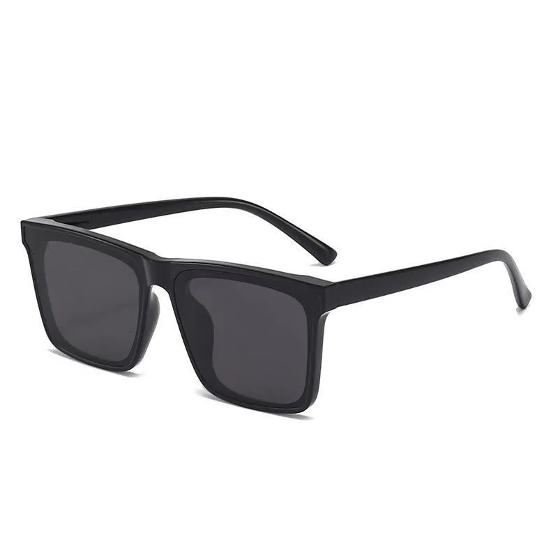 Stylish Polarized Sunglasses Perfect for Outdoor Adventures and Driving