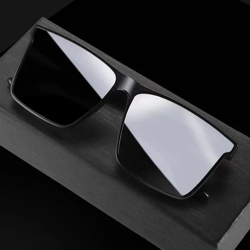 Stylish Polarized Sunglasses Perfect for Outdoor Adventures and Driving