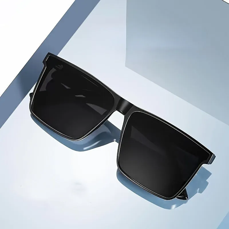 Stylish Polarized Sunglasses Perfect for Outdoor Adventures and Driving